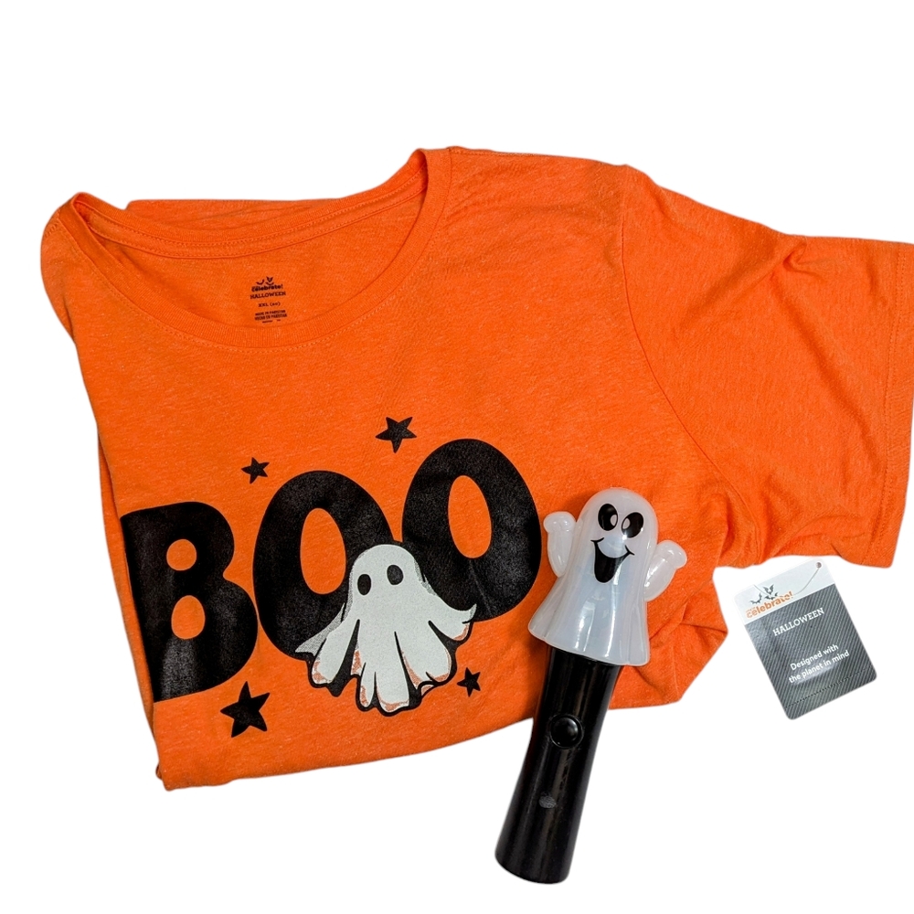 HALLOWEEN GHOST T-SHIRT (NWT) GHOST LIGHT (GUC)